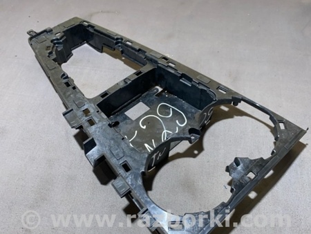 ФОТО Кронштейн для Audi (Ауди) A4 B8 - 8K2, 8K5 (08.2007-11.2015) Киев
