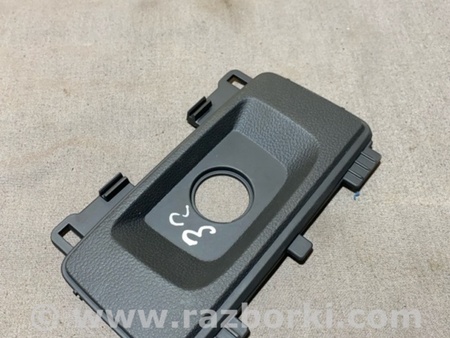 ФОТО Накладка центральной консоли для Audi (Ауди) A4 B8 - 8K2, 8K5 (08.2007-11.2015) Киев