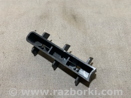 ФОТО Кронштейн для Audi (Ауди) A3 8V1, 8VA, 8V7, 8VS (03.2012-...) Киев
