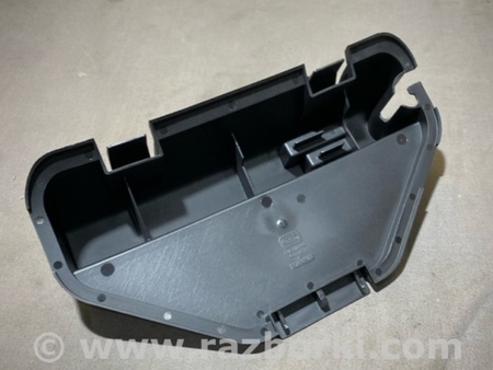 ФОТО Кронштейн для Audi (Ауди) A4 B8 - 8K2, 8K5 (08.2007-11.2015) Киев