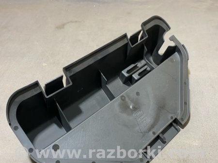ФОТО Кронштейн для Audi (Ауди) A4 B8 - 8K2, 8K5 (08.2007-11.2015) Киев