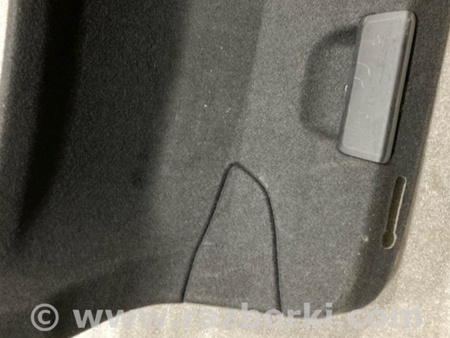 ФОТО Обшивка крышки багажника для Audi (Ауди) A4 B8 - 8K2, 8K5 (08.2007-11.2015) Киев