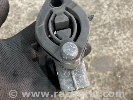 ФОТО Крепление глушителя для Audi (Ауди) A4 B8 - 8K2, 8K5 (08.2007-11.2015) Киев