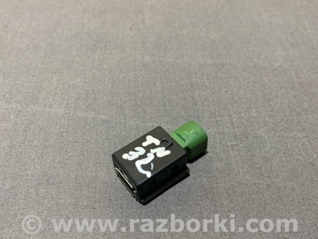 ФОТО Розетка для Audi (Ауди) A4 B8 - 8K2, 8K5 (08.2007-11.2015) Киев
