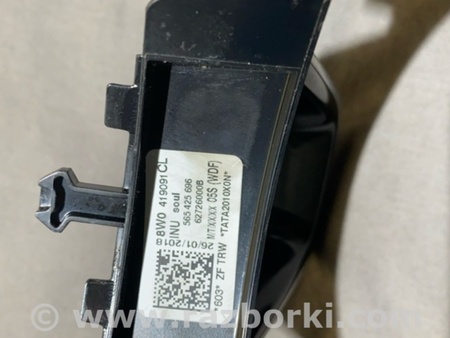 ФОТО Накладка на руль для Audi (Ауди) A4 B8 - 8K2, 8K5 (08.2007-11.2015) Киев