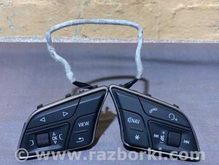 ФОТО Кнопки на руль для Audi (Ауди) A4 B8 - 8K2, 8K5 (08.2007-11.2015) Киев