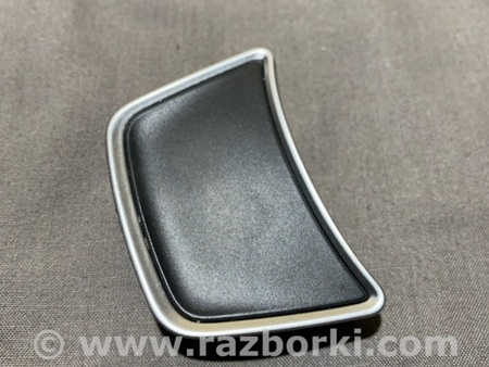 ФОТО Накладка на руль для Audi (Ауди) A3 8V1, 8VA, 8V7, 8VS (03.2012-...) Киев