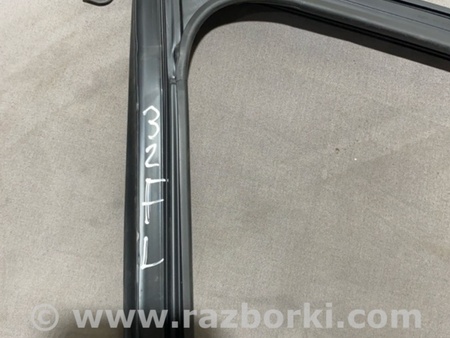 ФОТО Молдинг двери для Audi (Ауди) A4 B8 - 8K2, 8K5 (08.2007-11.2015) Киев
