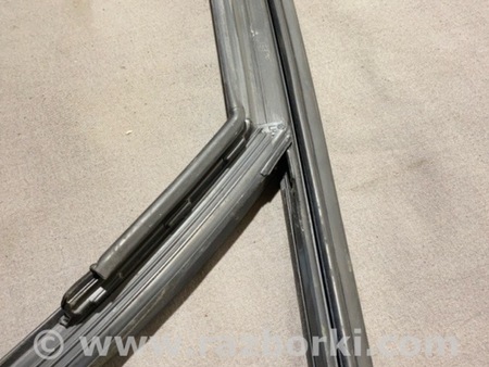ФОТО Молдинг двери для Audi (Ауди) A3 8V1, 8VA, 8V7, 8VS (03.2012-...) Киев