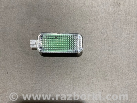 ФОТО Плафон подсветки салона для Audi (Ауди) A4 B8 - 8K2, 8K5 (08.2007-11.2015) Киев