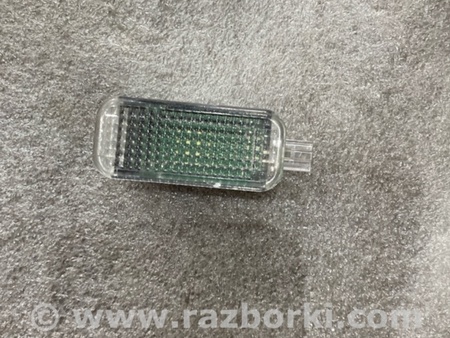 ФОТО Плафон подсветки салона для Audi (Ауди) A4 B8 - 8K2, 8K5 (08.2007-11.2015) Киев
