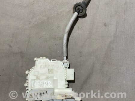 ФОТО Замок боковой двери для Audi (Ауди) A4 B8 - 8K2, 8K5 (08.2007-11.2015) Киев