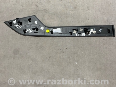 ФОТО Молдинг двери для Audi (Ауди) A4 B8 - 8K2, 8K5 (08.2007-11.2015) Киев