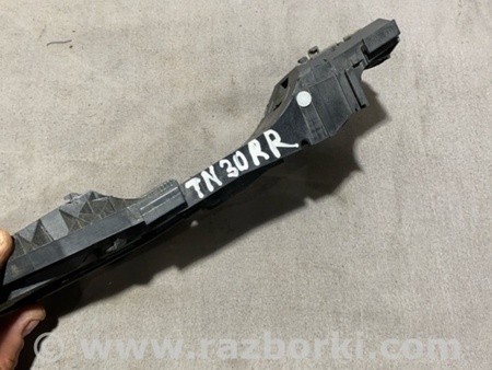 ФОТО Кронштейн ручки двери для Audi (Ауди) A3 8V1, 8VA, 8V7, 8VS (03.2012-...) Киев