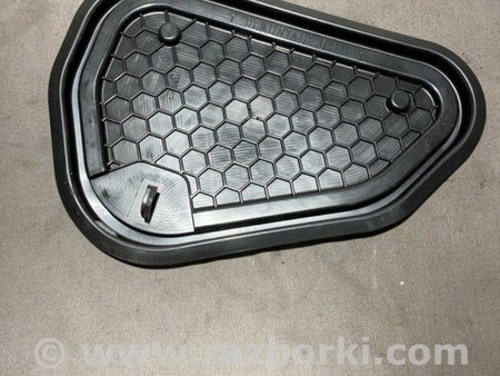 ФОТО Пластик для Audi (Ауди) A3 8V1, 8VA, 8V7, 8VS (03.2012-...) Киев