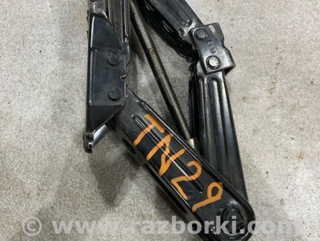ФОТО Домкрат для Audi (Ауди) A4 B8 - 8K2, 8K5 (08.2007-11.2015) Киев