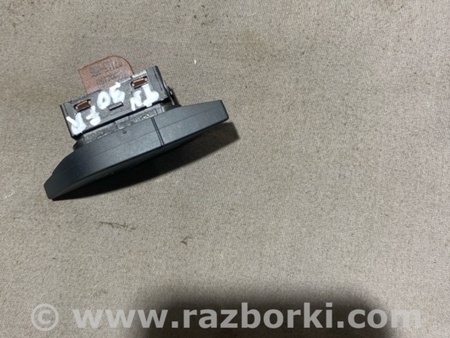 ФОТО Кнопка для Audi (Ауди) A3 8V1, 8VA, 8V7, 8VS (03.2012-...) Киев