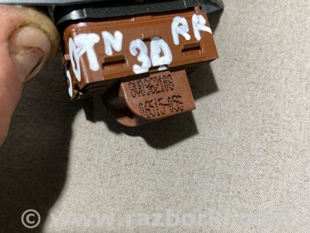 ФОТО Кнопка для Audi (Ауди) A3 8V1, 8VA, 8V7, 8VS (03.2012-...) Киев