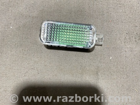 ФОТО Плафон подсветки салона для Audi (Ауди) A4 B8 - 8K2, 8K5 (08.2007-11.2015) Киев