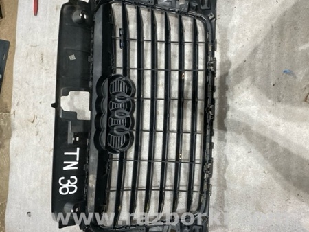 ФОТО Решетка в бампер для Audi (Ауди) A3 8V1, 8VA, 8V7, 8VS (03.2012-...) Киев
