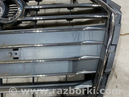 ФОТО Решетка в бампер для Audi (Ауди) A4 B8 - 8K2, 8K5 (08.2007-11.2015) Киев