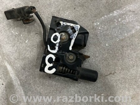 ФОТО Замок капота для Audi (Ауди) A3 8V1, 8VA, 8V7, 8VS (03.2012-...) Киев