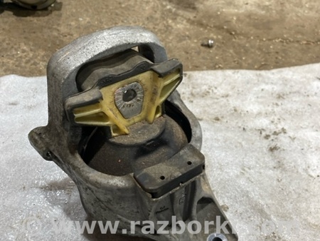 ФОТО Подушка двигателя для Audi (Ауди) A4 B8 - 8K2, 8K5 (08.2007-11.2015) Киев