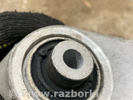 ФОТО Цапфа для Audi (Ауди) A4 B8 - 8K2, 8K5 (08.2007-11.2015) Киев