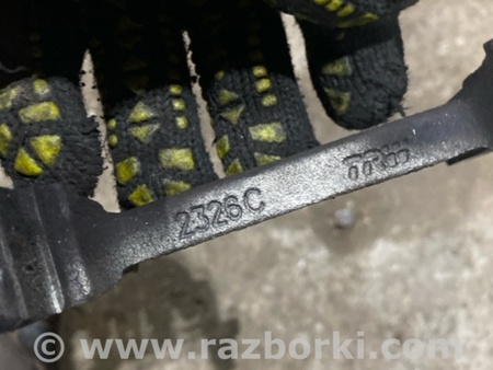ФОТО Скоба суппорта для Audi (Ауди) A4 B8 - 8K2, 8K5 (08.2007-11.2015) Киев