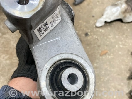 ФОТО Цапфа для Audi (Ауди) A4 B8 - 8K2, 8K5 (08.2007-11.2015) Киев