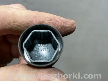 ФОТО Заглушка колесного диска для Audi (Ауди) A4 B8 - 8K2, 8K5 (08.2007-11.2015) Киев
