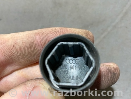 ФОТО Заглушка колесного диска для Audi (Ауди) A4 B8 - 8K2, 8K5 (08.2007-11.2015) Киев