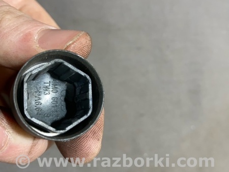 ФОТО Заглушка колесного диска для Audi (Ауди) A4 B8 - 8K2, 8K5 (08.2007-11.2015) Киев