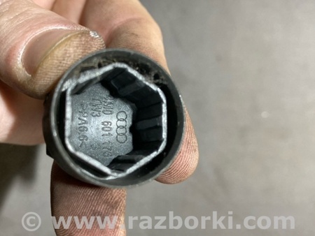 ФОТО Заглушка колесного диска для Audi (Ауди) A4 B8 - 8K2, 8K5 (08.2007-11.2015) Киев