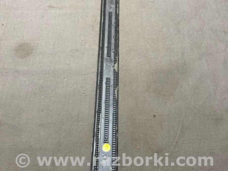 ФОТО Накладка на порог салона для Audi (Ауди) A4 B8 - 8K2, 8K5 (08.2007-11.2015) Киев