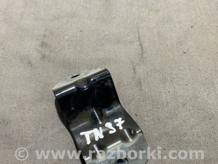 ФОТО Кронштейн для Audi (Ауди) A4 B8 - 8K2, 8K5 (08.2007-11.2015) Киев