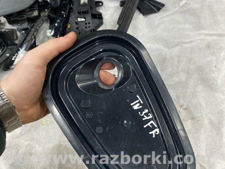 ФОТО Пластик для Audi (Ауди) A4 B8 - 8K2, 8K5 (08.2007-11.2015) Киев