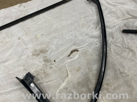 ФОТО Накладка рамки двери для Audi (Ауди) A4 B8 - 8K2, 8K5 (08.2007-11.2015) Киев