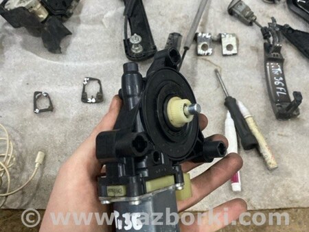ФОТО Мотор стеклоподъемника для Audi (Ауди) A3 8V1, 8VA, 8V7, 8VS (03.2012-...) Киев