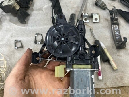 ФОТО Мотор стеклоподъемника для Audi (Ауди) A3 8V1, 8VA, 8V7, 8VS (03.2012-...) Киев