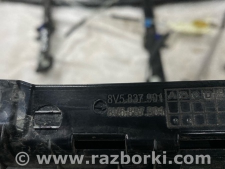 ФОТО Накладка двери для Audi (Ауди) A3 8V1, 8VA, 8V7, 8VS (03.2012-...) Киев
