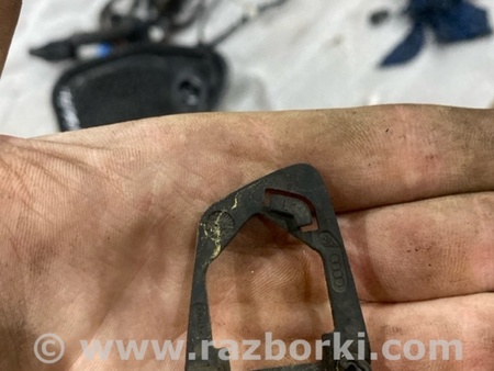 ФОТО Накладка наружной ручки двери для Audi (Ауди) A3 8V1, 8VA, 8V7, 8VS (03.2012-...) Киев