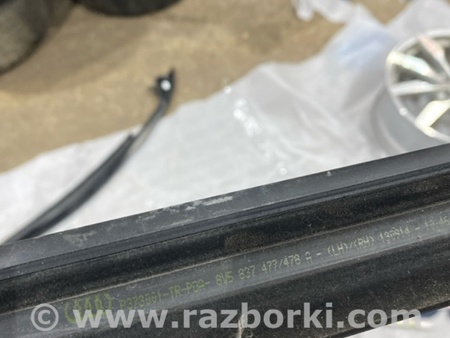 ФОТО Уплотнитель стекла двери для Audi (Ауди) A3 8V1, 8VA, 8V7, 8VS (03.2012-...) Киев