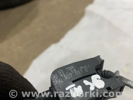 ФОТО Трос замка двери для Audi (Ауди) A3 8V1, 8VA, 8V7, 8VS (03.2012-...) Киев