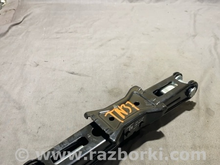ФОТО Домкрат для Audi (Ауди) A4 B8 - 8K2, 8K5 (08.2007-11.2015) Киев