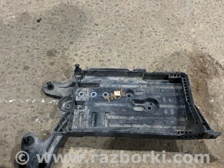 ФОТО Кронштейн для Audi (Ауди) A3 8V1, 8VA, 8V7, 8VS (03.2012-...) Киев