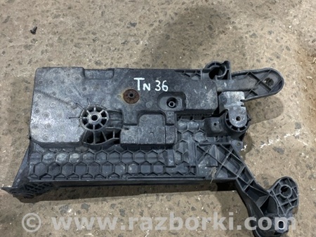 ФОТО Кронштейн для Audi (Ауди) A3 8V1, 8VA, 8V7, 8VS (03.2012-...) Киев