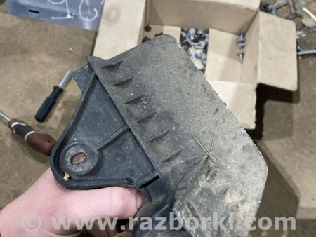 ФОТО Пластик для Audi (Ауди) A3 8V1, 8VA, 8V7, 8VS (03.2012-...) Киев