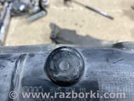 ФОТО Пластик для Audi (Ауди) A3 8V1, 8VA, 8V7, 8VS (03.2012-...) Киев