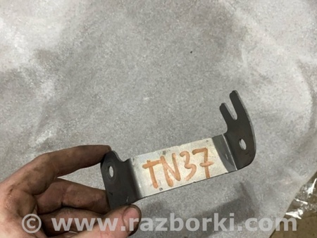 ФОТО Кронштейн для Audi (Ауди) A4 B8 - 8K2, 8K5 (08.2007-11.2015) Киев